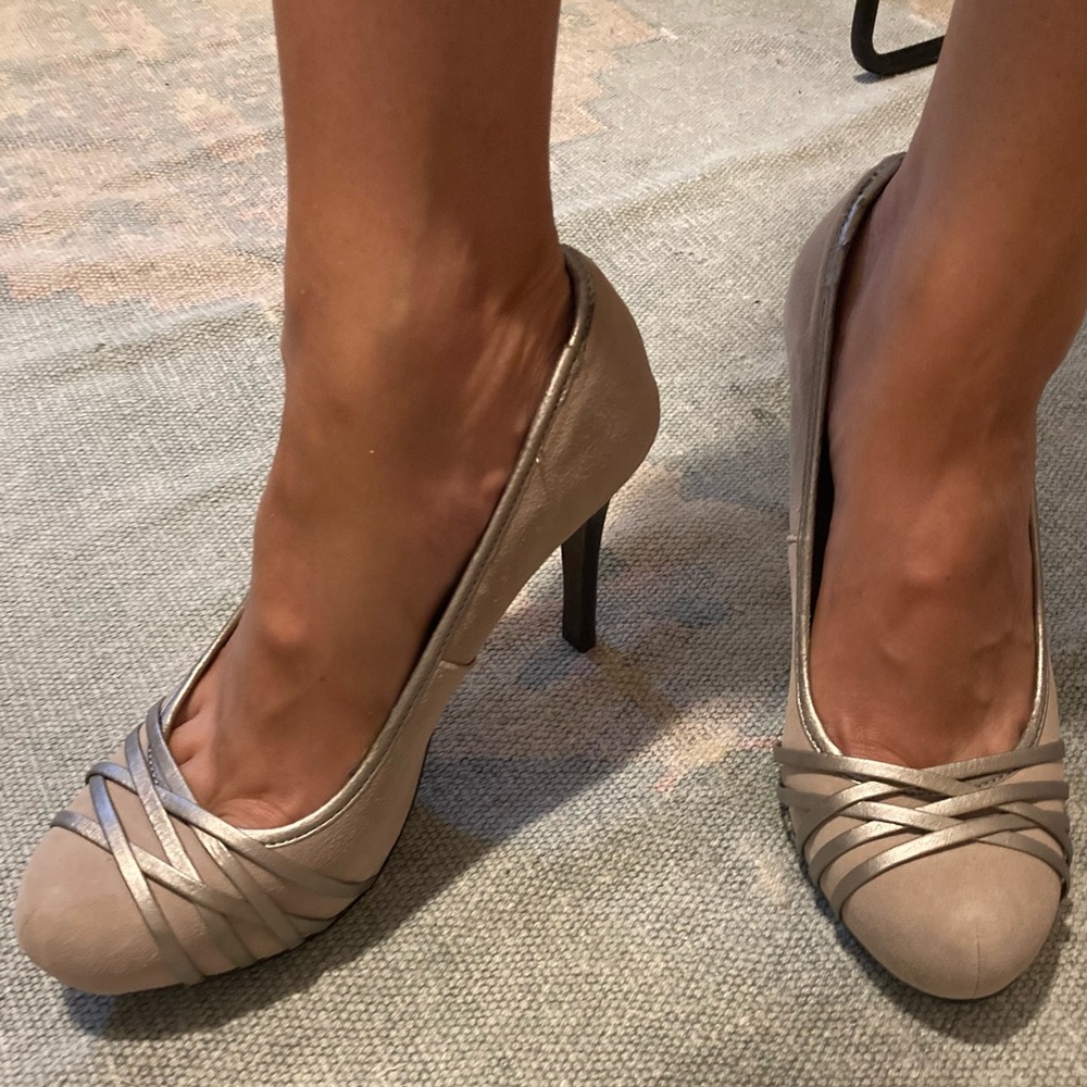 Fergaliscious heel Sz 8 Great condition